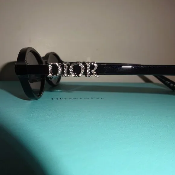 💎Dior Sunglasses💎 - Picture 4 of 9
